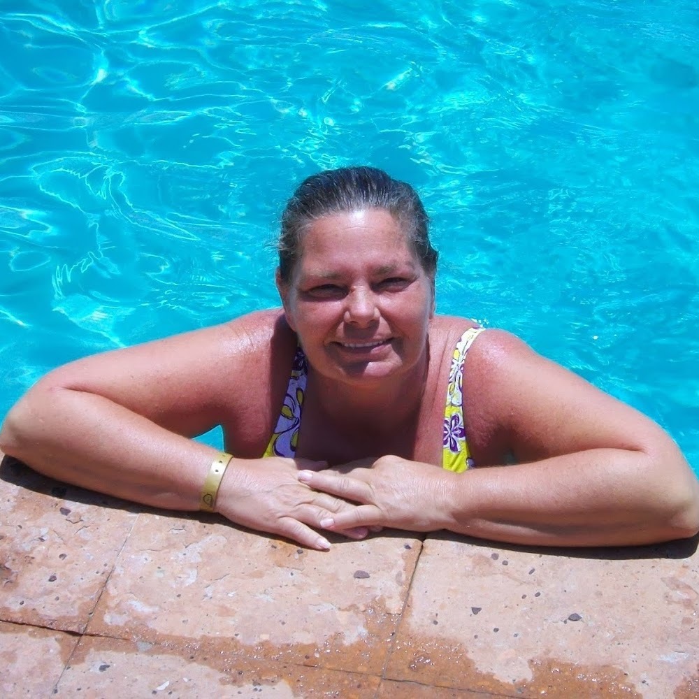 Meet your Posher, Jenny